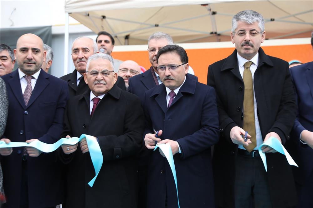 Kayseri'de spor okullarında büyük atılım! Kayseri'de spor okullarında büyük atılım!
