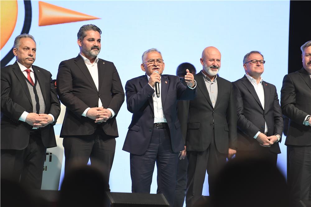 Büyükkılıç'tan seçime ilişkin ilk açıklama