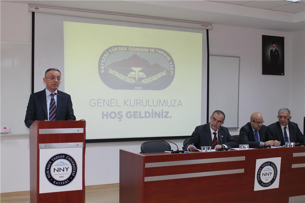 Nuh Naci Yazgan'da genel kurul yapıldı