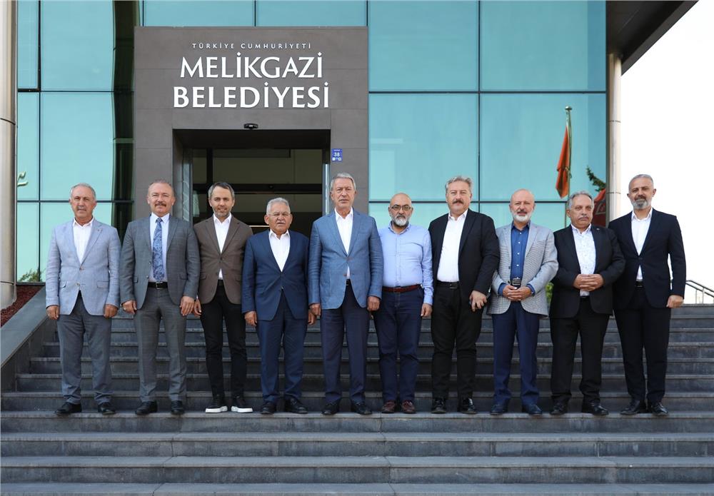 Başkan Palancıoğlu istişare toplantısına ev sahipliği yaptı Başkan Palancıoğlu istişare toplantısına ev sahipliği yaptı