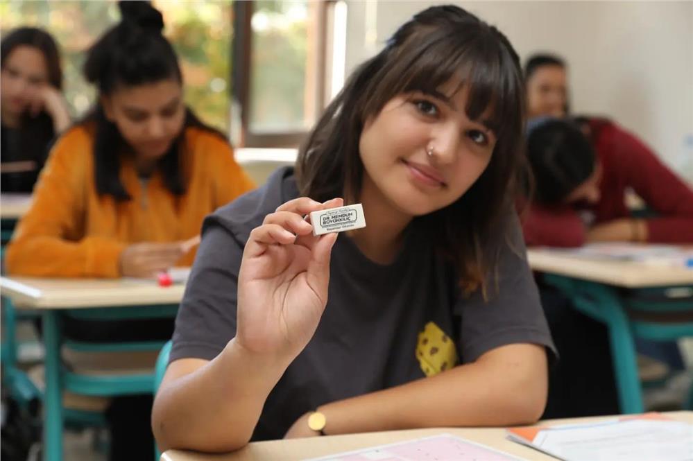 Genç KAYMEK'ten 900 öğrenci ile seviye tespit sınavı Genç KAYMEK'ten 900 öğrenci ile seviye tespit sınavı