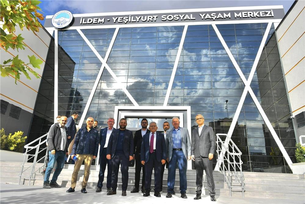 Kayseri'deki 170 milyon liralık yeni merkez kapılarını açtı Kayseri'deki 170 milyon liralık yeni merkez kapılarını açtı