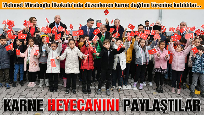 Çiçek, Akar ve Büyükkılıç, öğrencilerin karne heyecanını paylaştı Çiçek, Akar ve Büyükkılıç, öğrencilerin karne heyecanını paylaştı