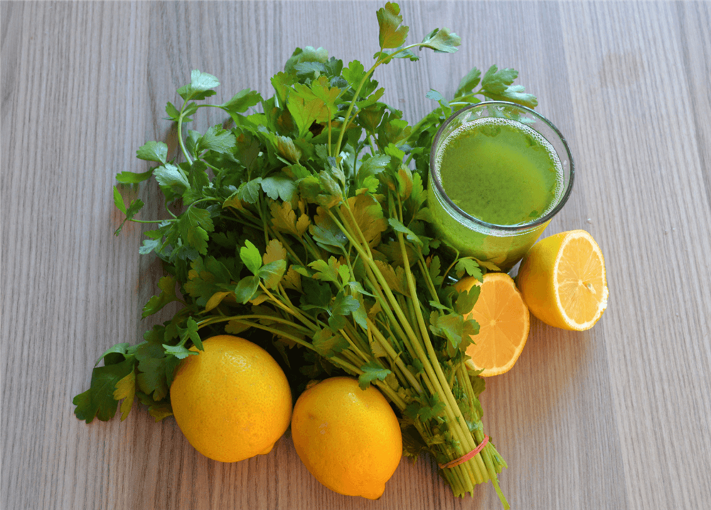 Kalp hastaları için maydanoz-limon kürü tehlike saçıyor!