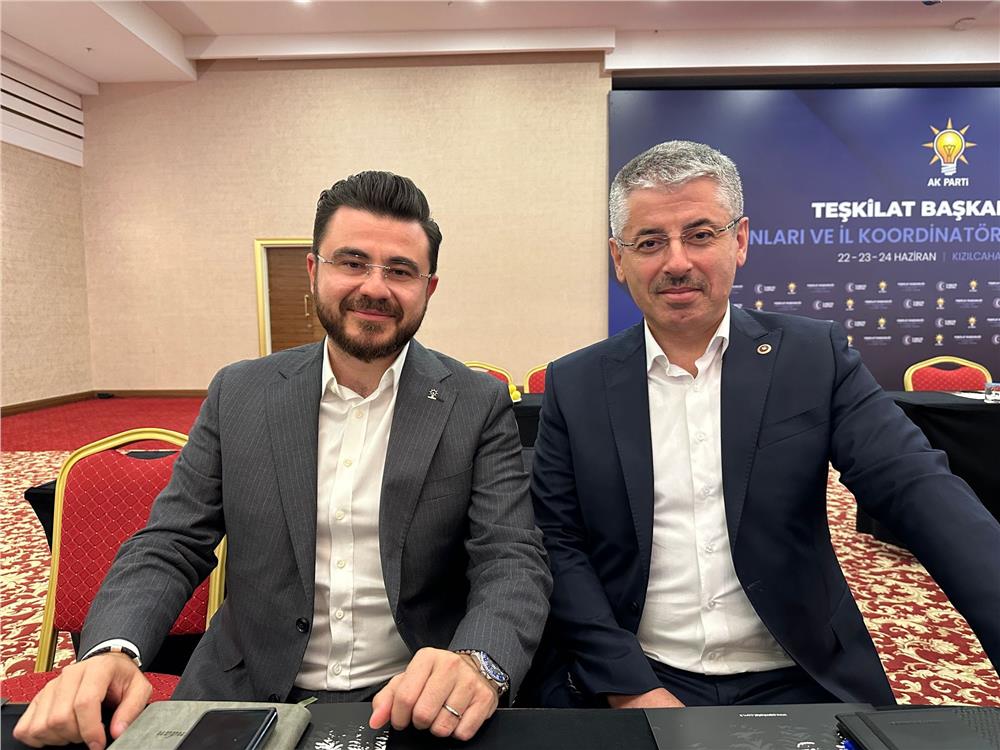 AK Partili Okandan ve Çopuroğlu kampa girdi AK Partili Okandan ve Çopuroğlu kampa girdi