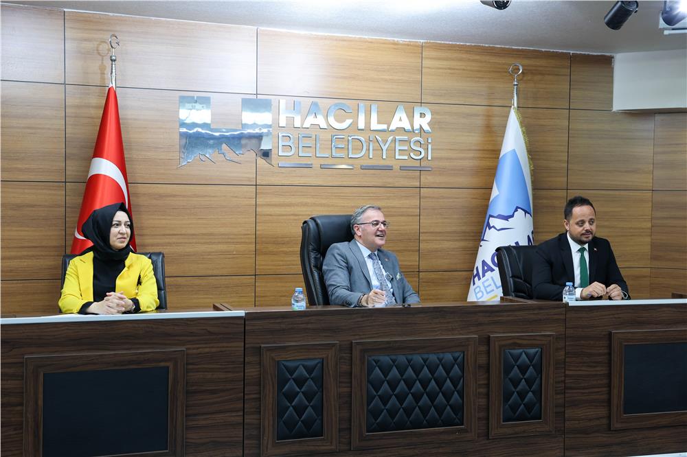 Hacılar Belediyesi bayrama hazır