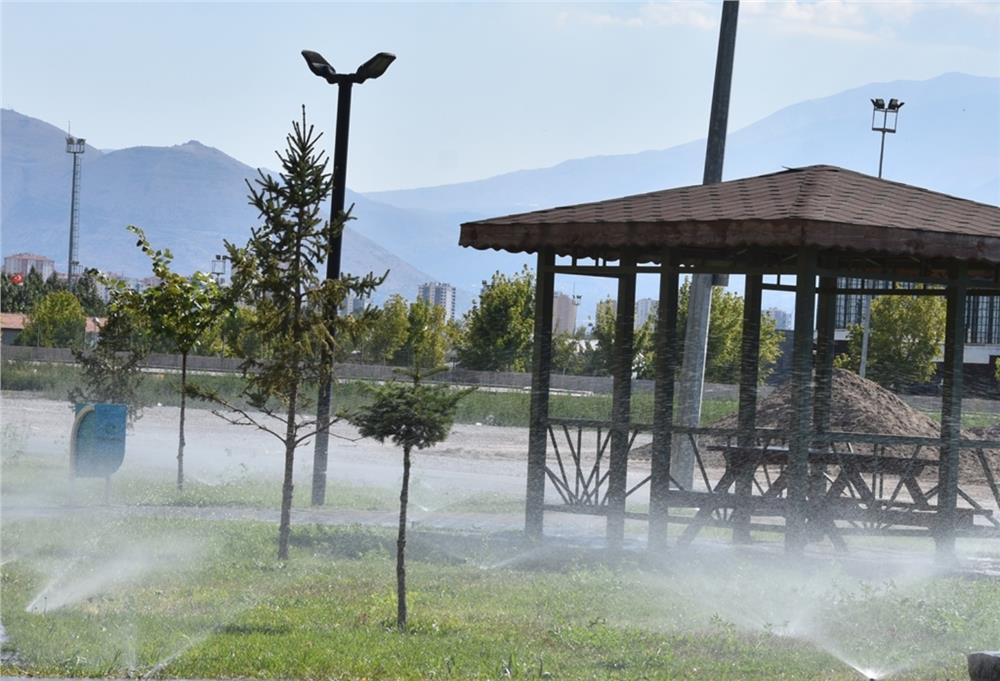 Kocasinan Belediyesi "otomatik sulama sitemiyle" geleceğe yatırım yapıyor