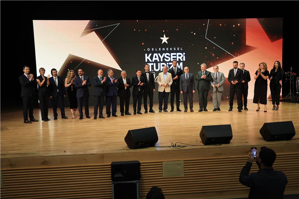Talas Belediye Başkanı Yalçın'a Talas Belediye Başkanı Yalçın'a