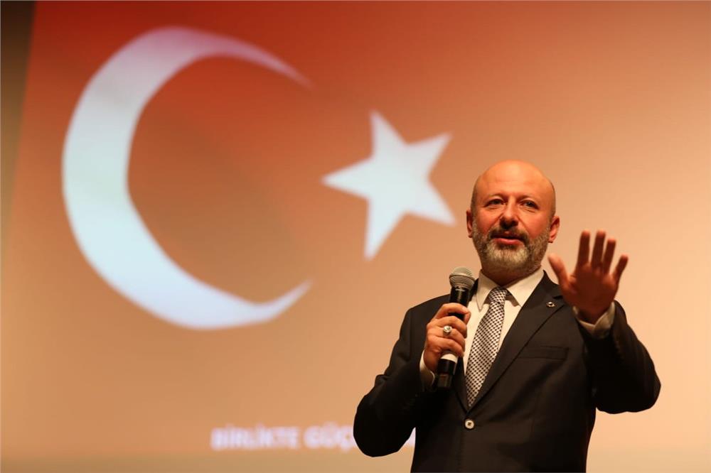 Çolakbayrakdar: 15 Temmuz ruhunu asla unutturmayacağız Çolakbayrakdar: 15 Temmuz ruhunu asla unutturmayacağız