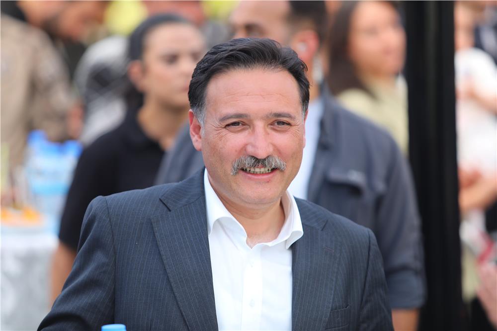 Vali Çiçek: Basın, milletin vicdanıdır