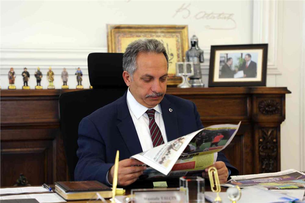Yalçın: Basın, toplumsal gelişim için önemli bir güçtür