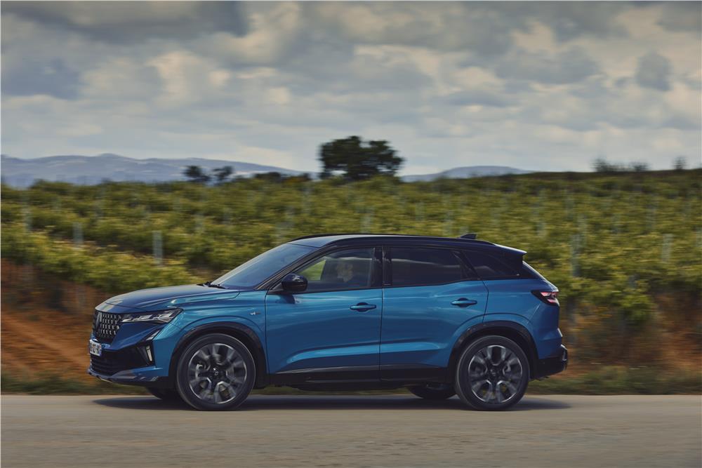 Yeni Renault Austral Türkiye'de satışa sunuldu