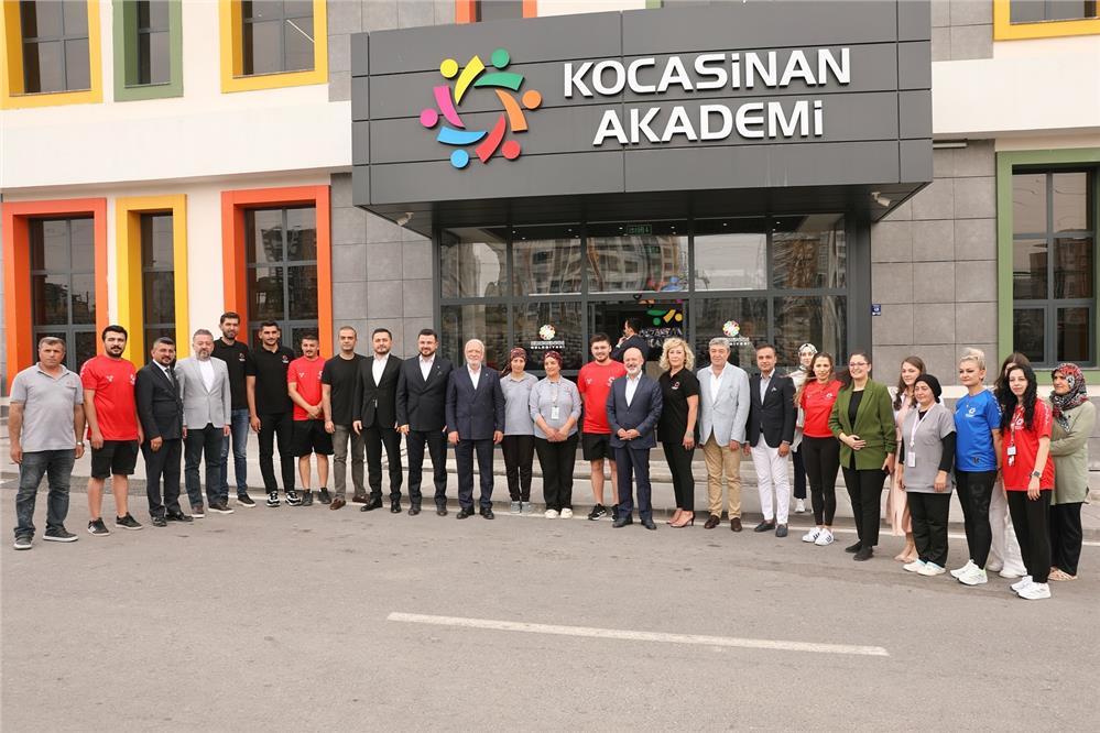 Elitaş, Kocasinan Akademi'ye konuk oldu
