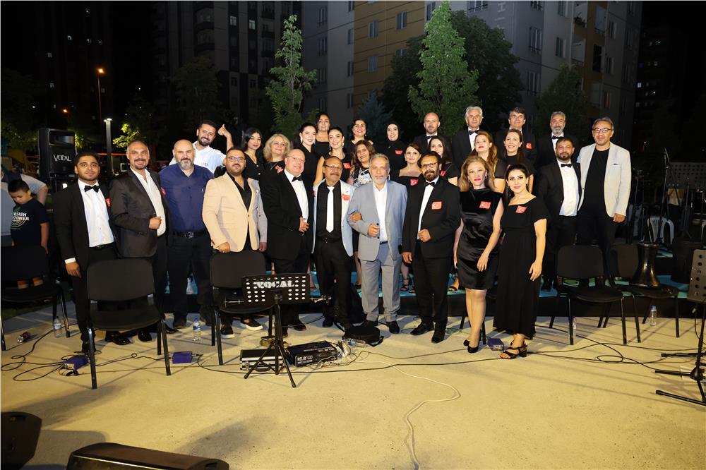 Talas'ta Zafer coşkusu Sanat Müziği konseri ile zirve yaptı