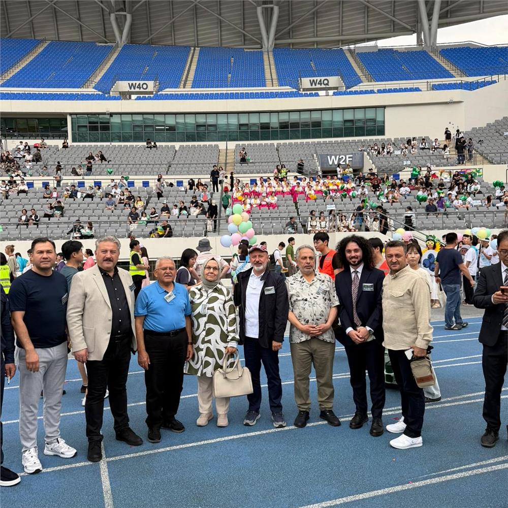 Büyükkılıç ve beraberindeki heyet, Güney Kore'de temaslarda bulundu