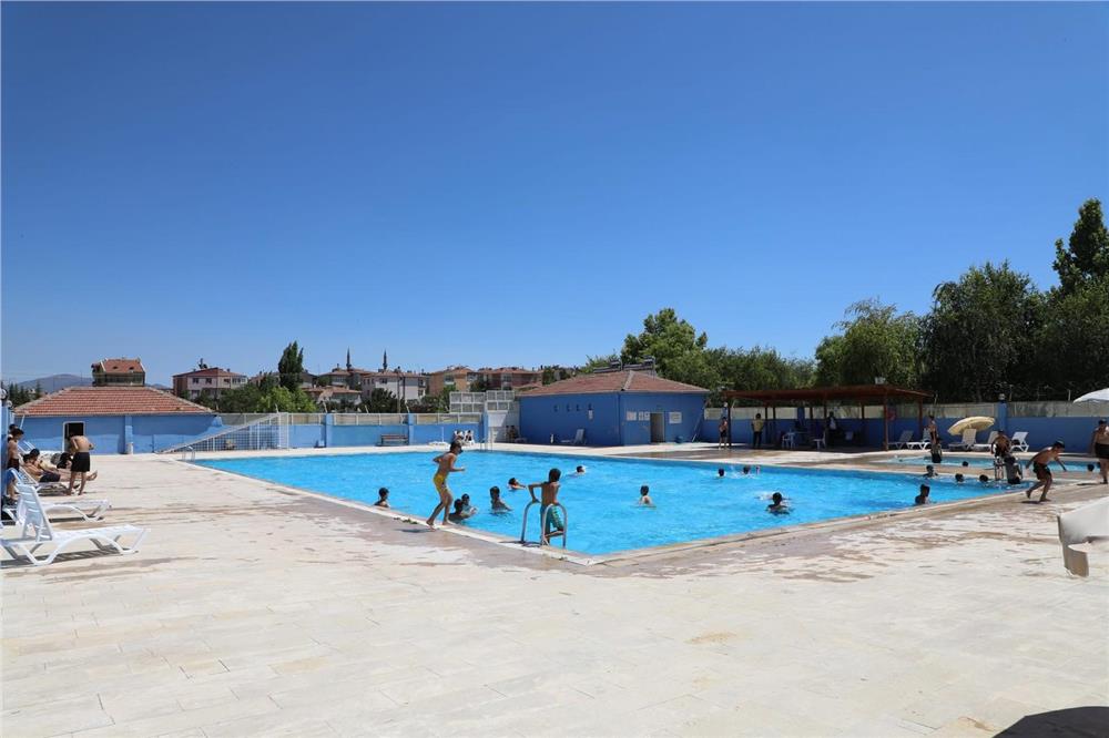 İncesu Belediyesi 280 öğrenciye spor sevgisi aşıladı