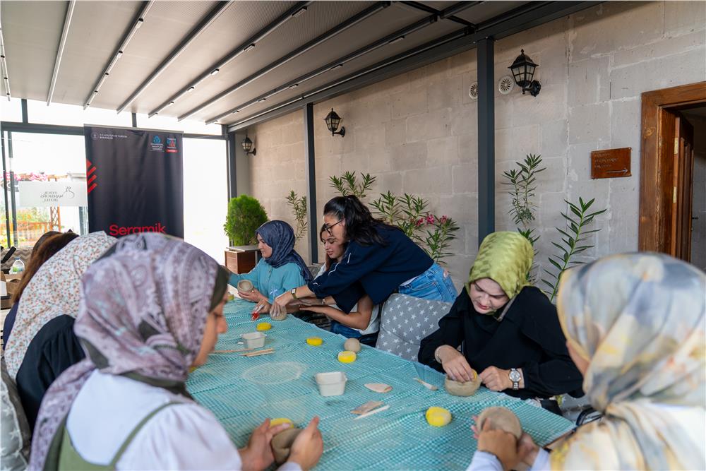 Kayseri'de festival coşkusu sürüyor Kayseri'de festival coşkusu sürüyor