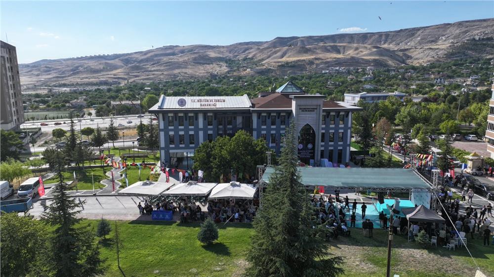 Kocasinan, Sinan Kütüphaneleriyle zenginleşiyor