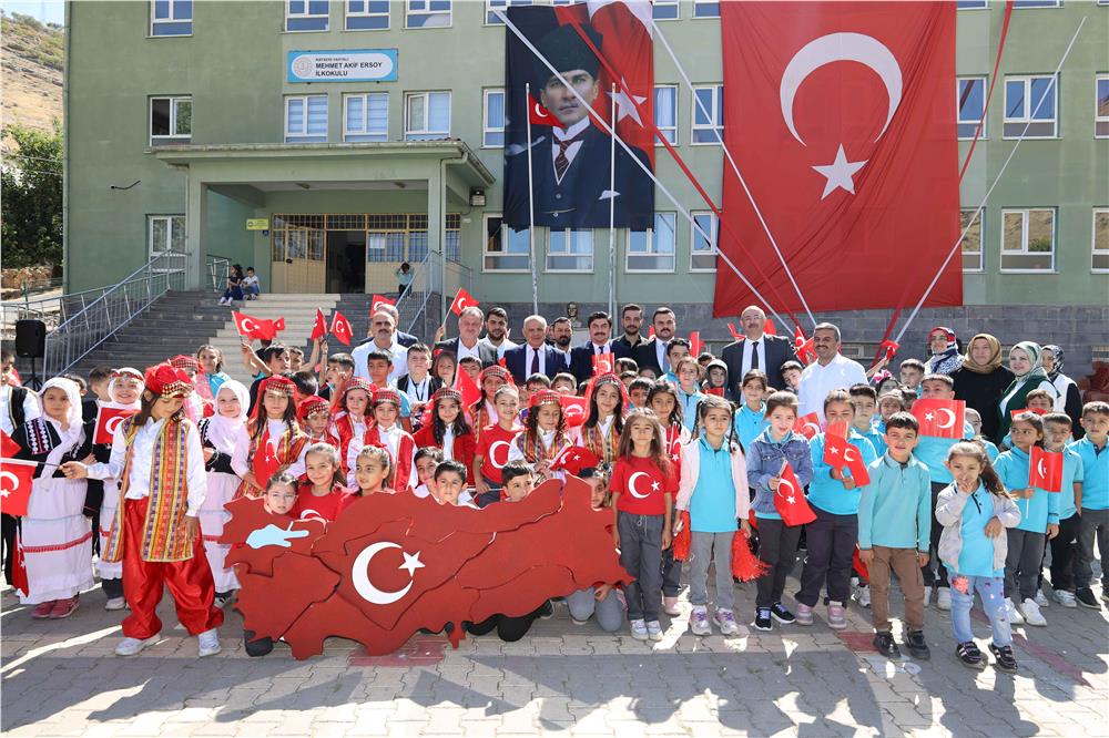 Yahyalı'da İlköğretim Haftası coşkuyla kutlandı