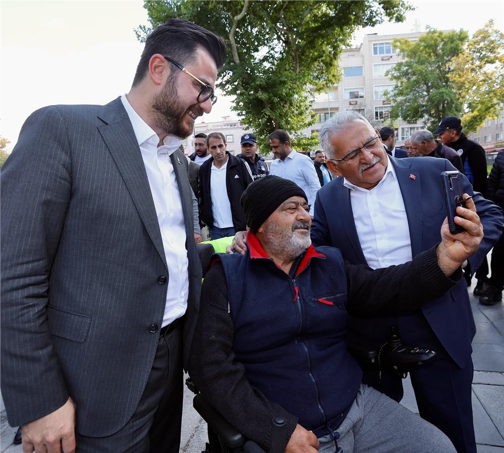 Başkan Büyükkılıç'tan Hunat esnafına ziyaret