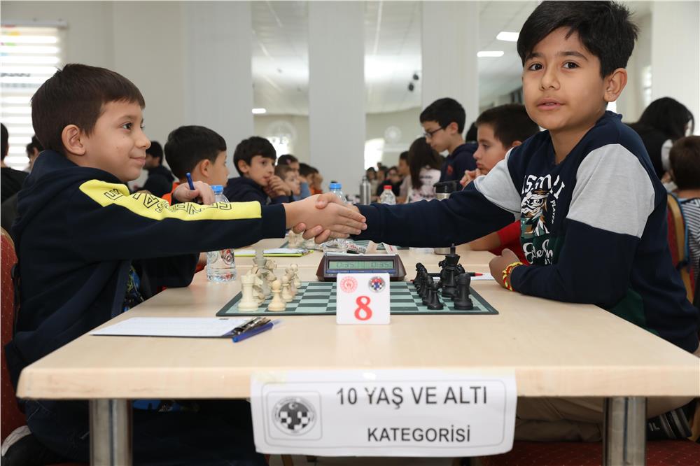 Başkan Çolakbayrakdar, Başkan Çolakbayrakdar,