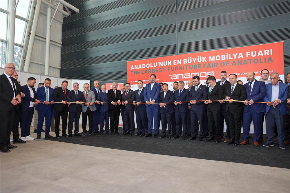 Başkan Özdoğan, Anadolu'nun en büyük mobilya fuarında Başkan Özdoğan, Anadolu'nun en büyük mobilya fuarında