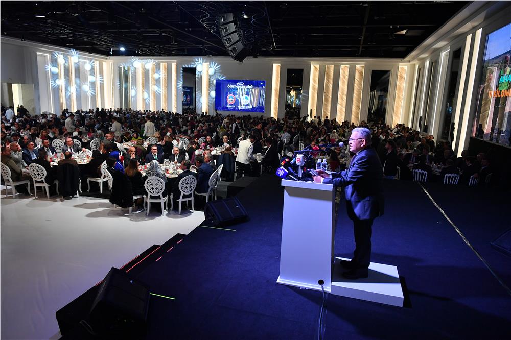 Başkan Büyükkılç'tan öğretmenlere: İyi ki varsınız