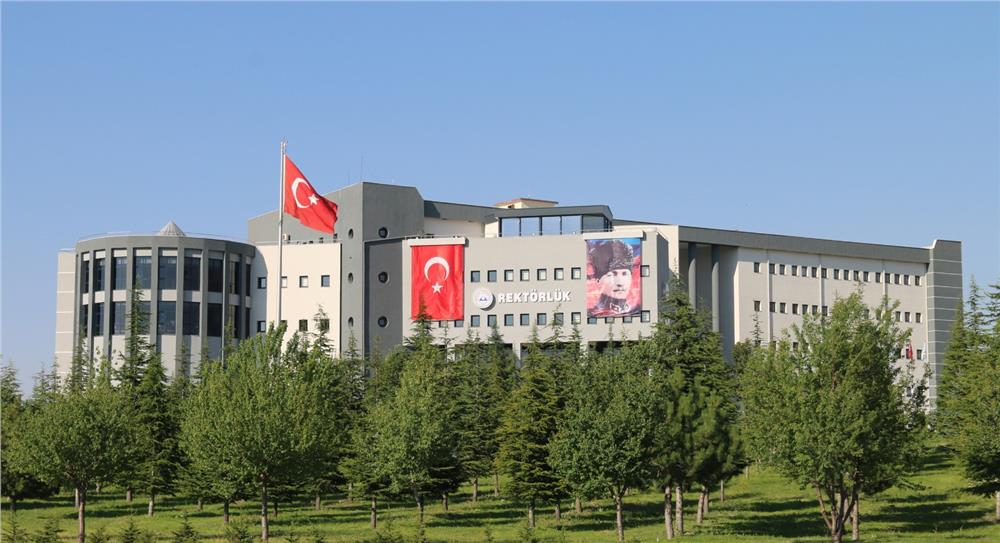 Erciyes Üniversitesi THE 2026'da en iyiler arasında