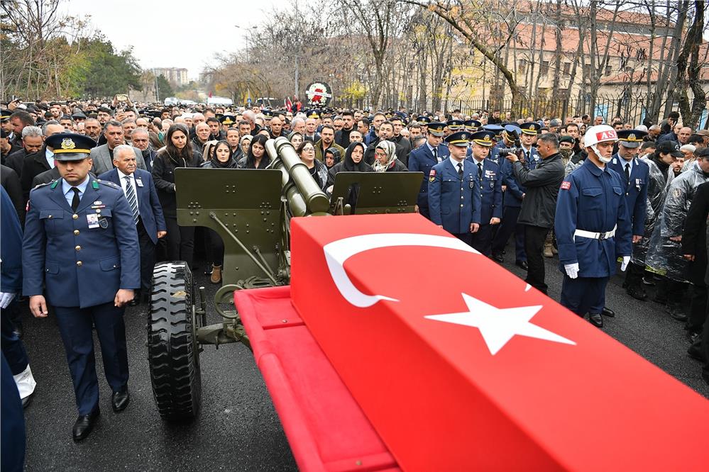 Kayseri şehidini gözyaşlarıyla uğurladı