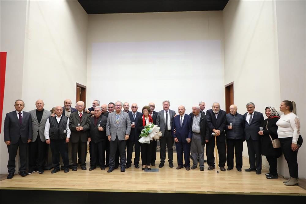 Palancıoğlu, Kayseri Lisesi öğrencileri ile bir araya geldi