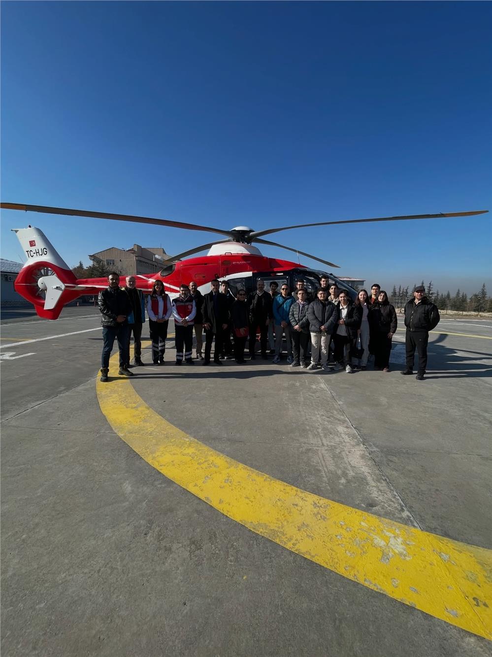 Bilim Akademisi öğrencileri, havacılık teknolojilerini yerinde inceledi