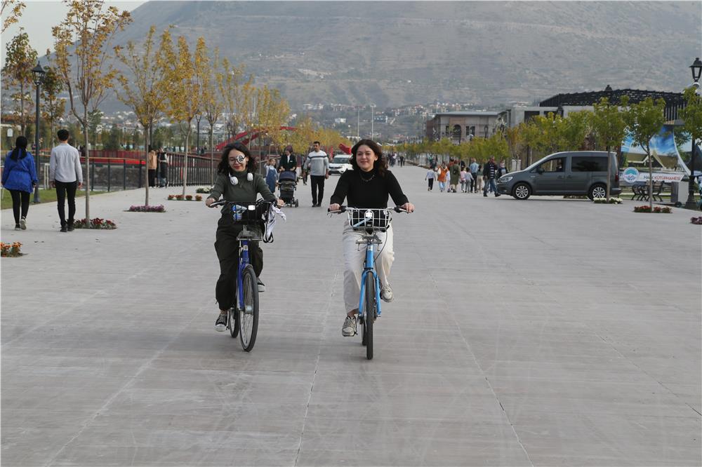 Kayseri; pedalla dünyanın etrafını 108 kez dolaştı