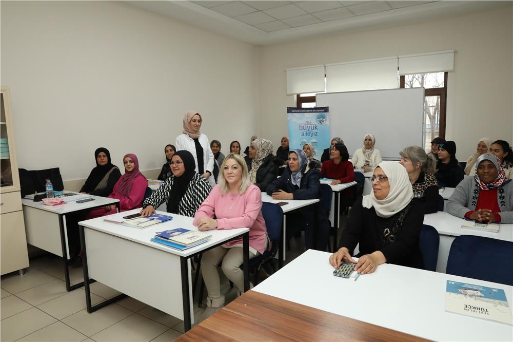 Kayseri'den Türk diline güçlü katkı