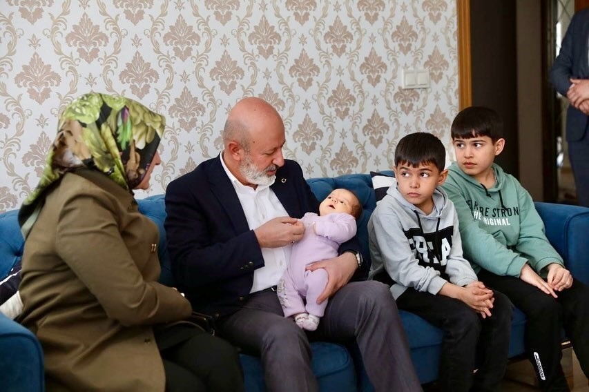 Kocasinan'da 3 bin 407 bebek hediyeyle karşılandı