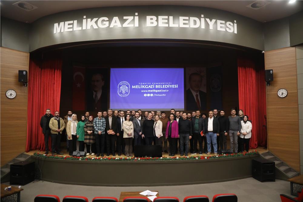 Melikgazi Belediyesi'nde Kamu İhale Mevzuatı eğitimi verildi