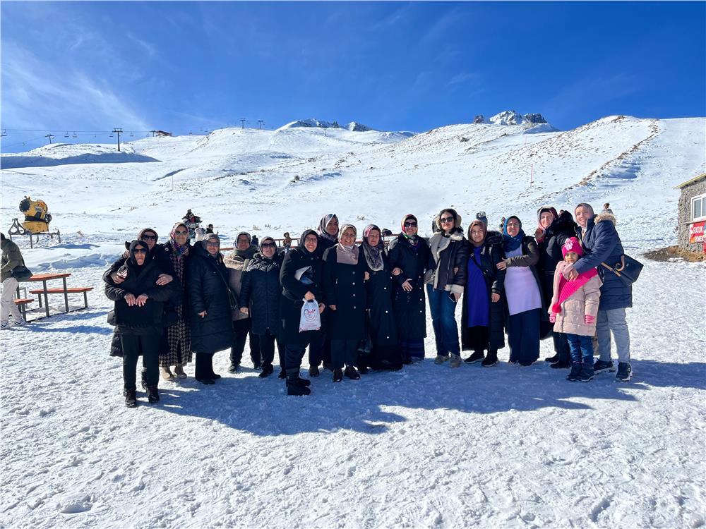 Melikgazi Belediyesi'nden Erciyes havasında etkinlik