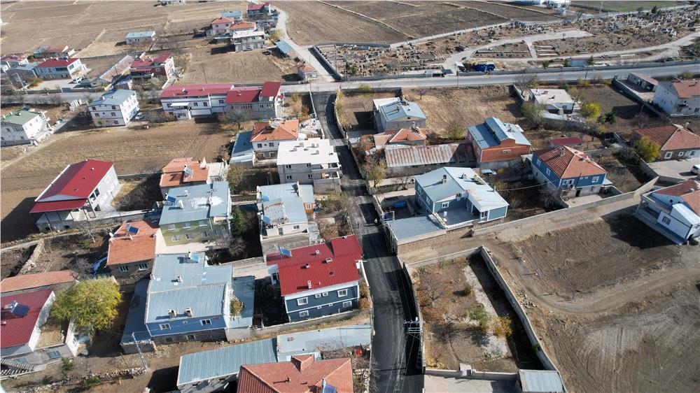 Talas Belediyesi Kepez için asfalt mesaisinde