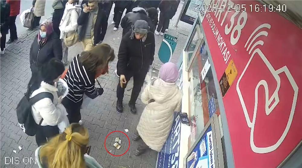 Ulaşım A.Ş. vatandaşın 250 avrosunu teslim etti