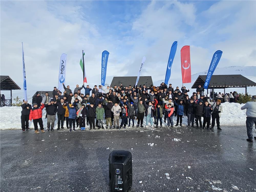 AGD Kayseri Şubesi, Erciyes'te etkinlik düzenledi