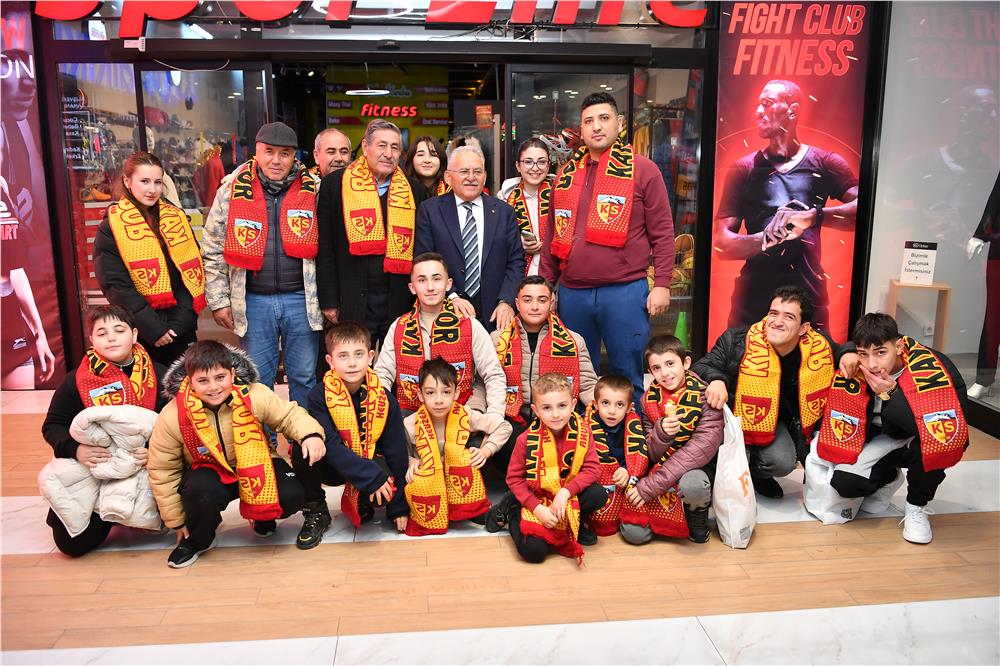 Büyükkılıç, İldem'de esnaf ve vatandaşla buluştu