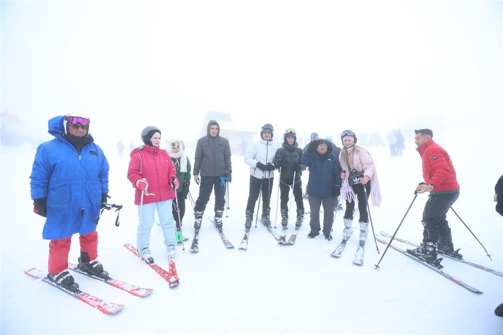 Erciyes Kayak Merkezi hafta sonunda doldu taştı