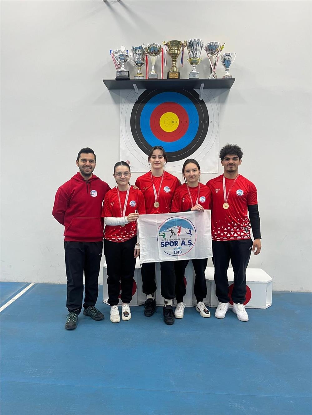 Kayseri'de Okçuluk İl Birinciliği heyecanı sona erdi