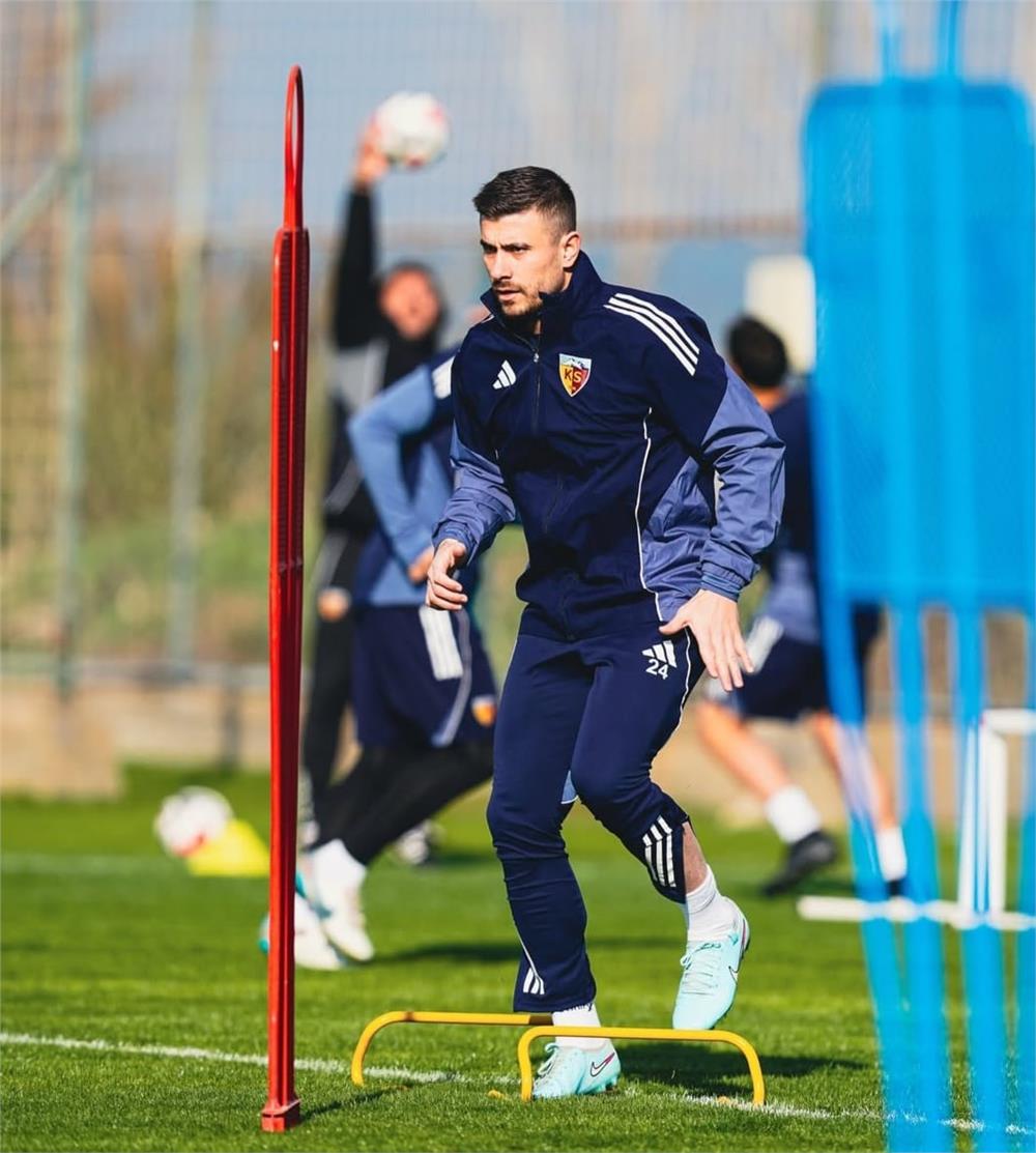 Kayserispor devre arası kampına başladı