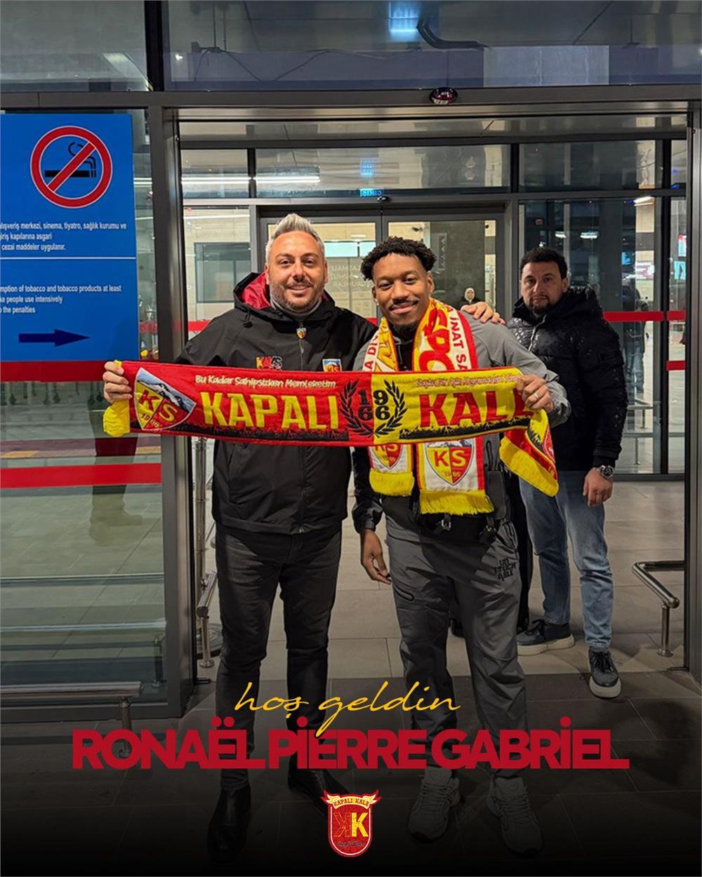 Kayserispor'un yeni transferi Gabriel, kente geldi
