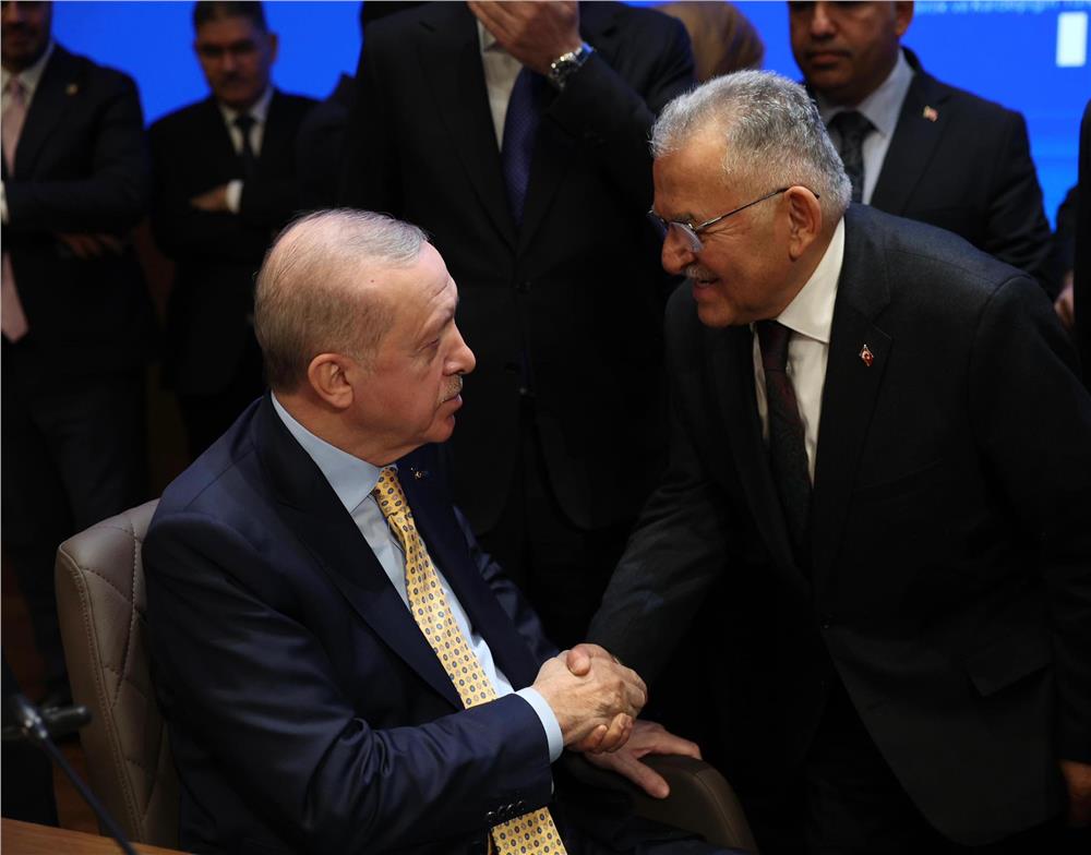 Başkan Büyükkılıç, iftarda Cumhurbaşkanı Erdoğan ile görüştü