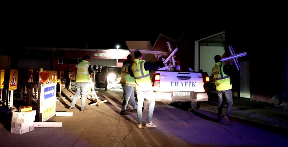 Büyükkılıç: Kartal Kavşağı'nda gece yarısı start verildi