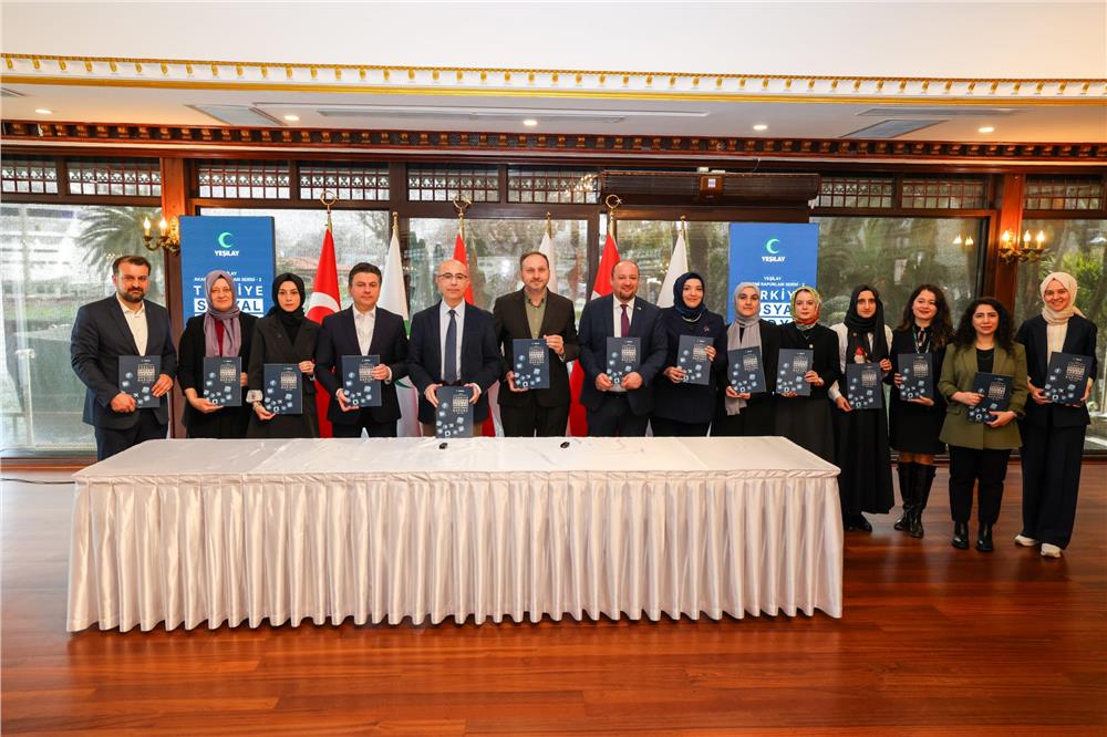 Yeşilay'dan uyarı: Sosyal medya bağımlılık oluşturuyor