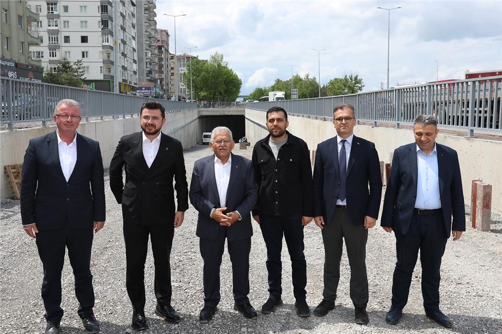Büyükkılıç: Kayseri'de ulaşım konforunu artırmak için çalışıyoruz