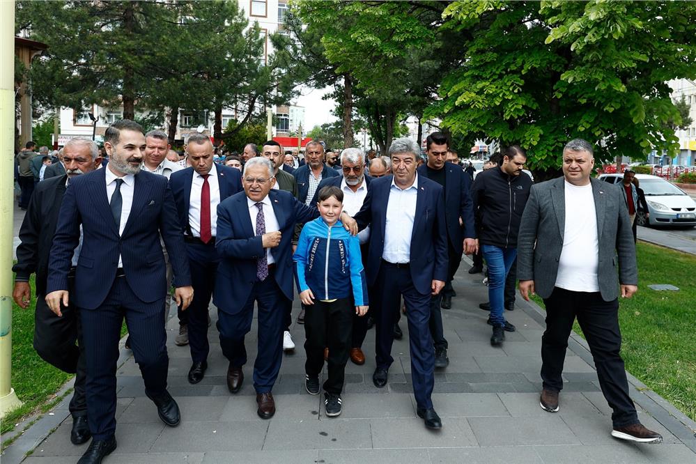 Büyükkılıç'tan bayramda da birlik ve beraberlik vurgusu