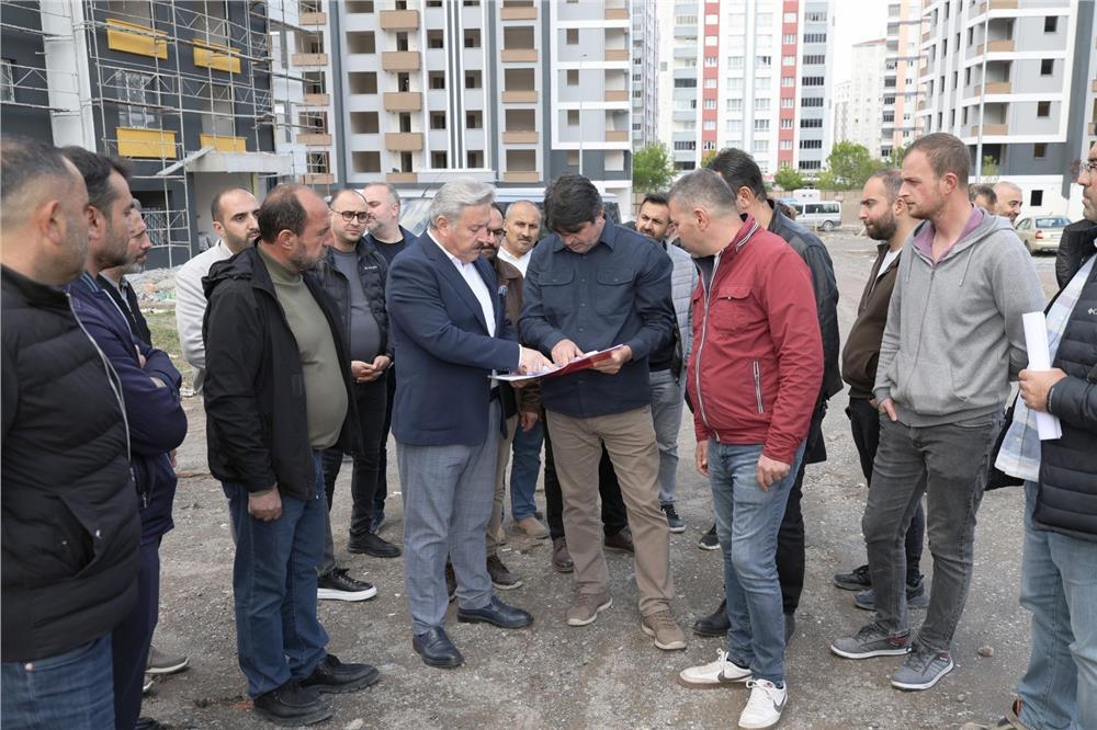 Palancıoğlu, kentsel dönüşüm bloklarını inceledi